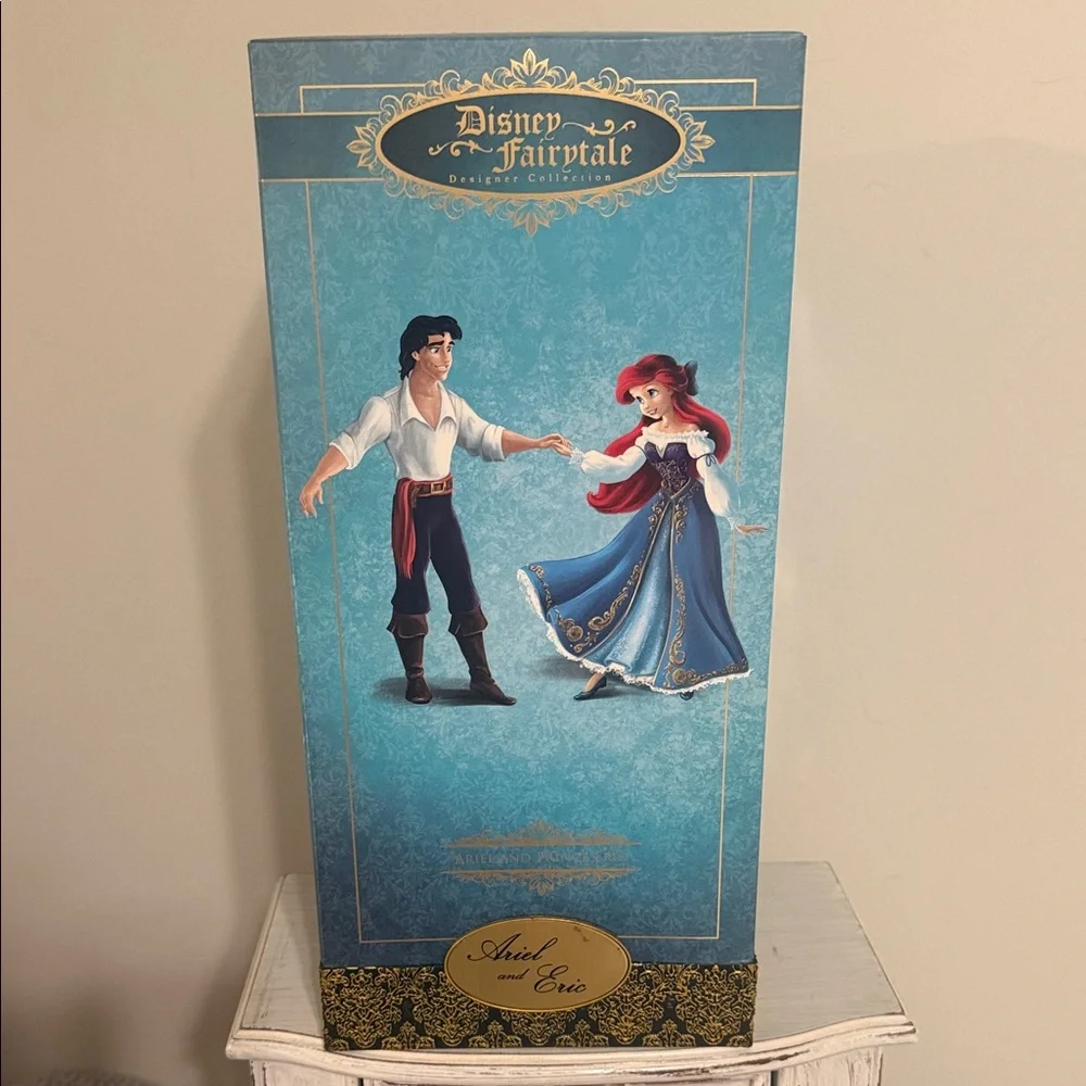 Disney Fairytale Collection Ariel and Eric in Blue and White - Picture 1 of 8